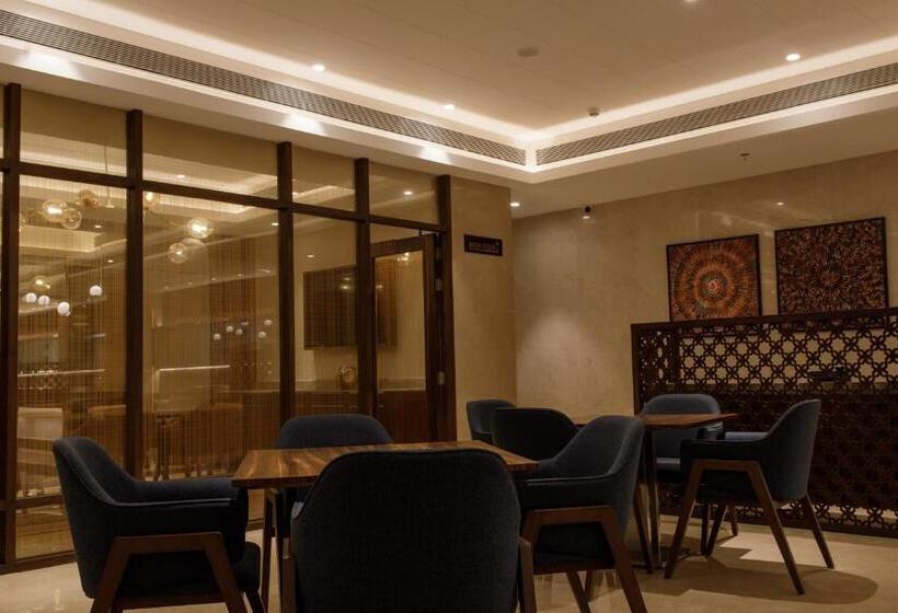 هتل Sayaji Jamnagar