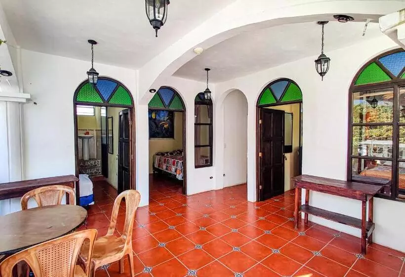 پانسیون Casa Argentina