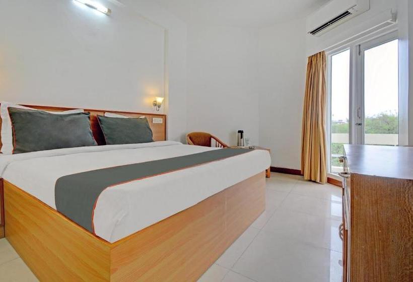 בית מלון כפרי Collection O 80409  Shikha