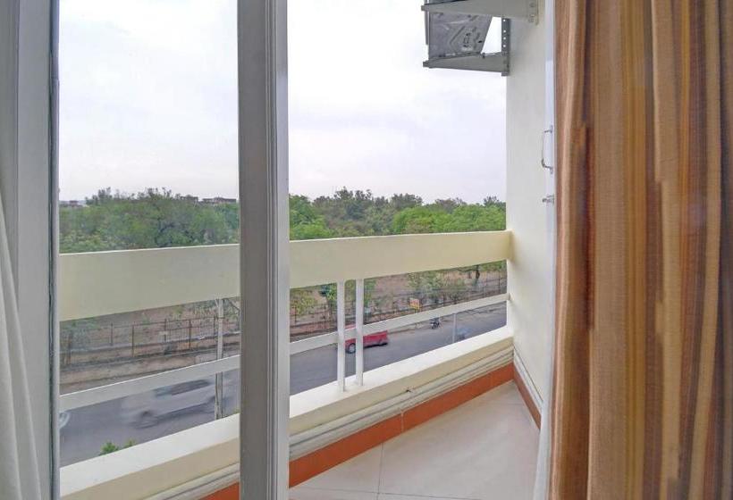 בית מלון כפרי Collection O 80409  Shikha