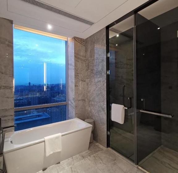 فندق Sunshine Plaza Taiyuan Downtown