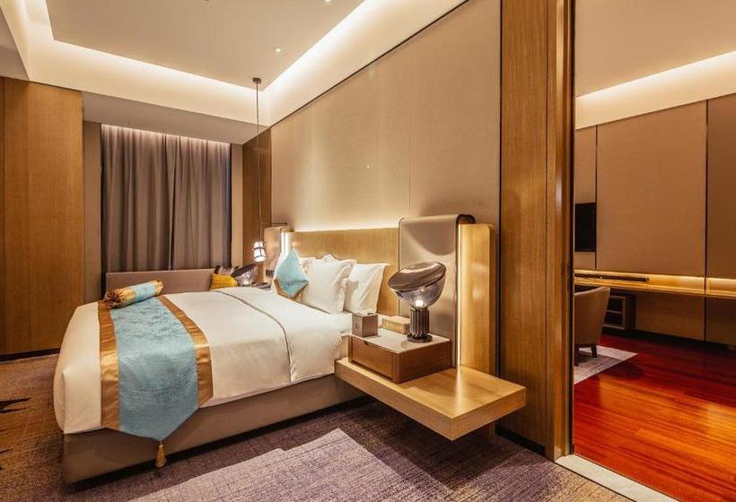 فندق Sunshine Plaza Taiyuan Downtown