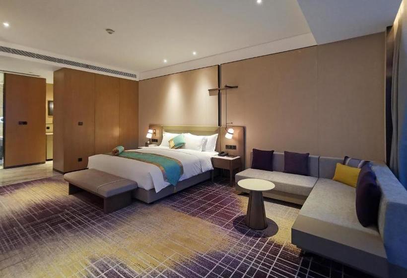 فندق Sunshine Plaza Taiyuan Downtown