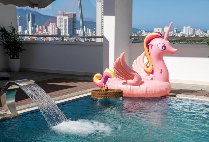 Lamanga Hotel & Suites