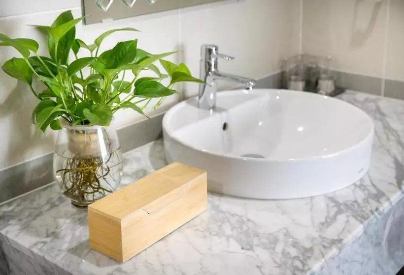 Lamanga Hotel & Suites