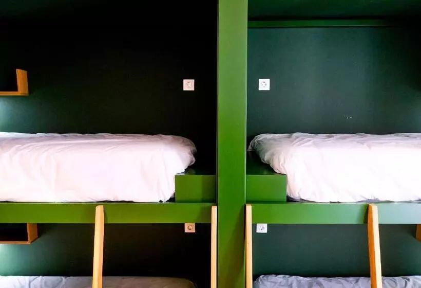 Mid Atlantic Boutique Hostel