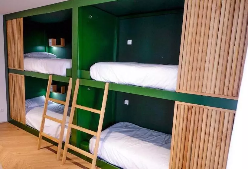 Mid Atlantic Boutique Hostel
