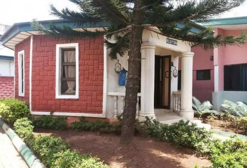 پانسیون Room In Lodge Garentiti Apartment