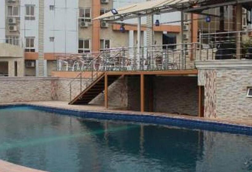 پانسیون Room In Lodge Grand Cubana Hotels Apartment