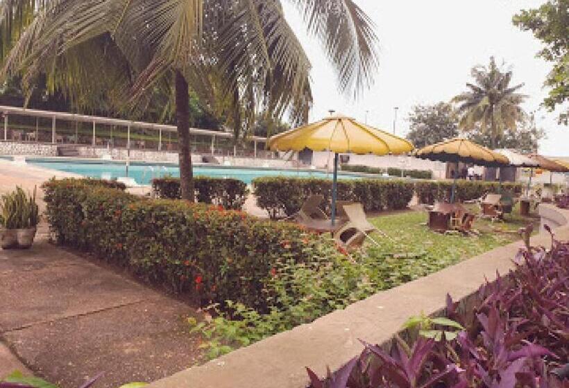 پانسیون Room In Lodge Premier Hotel Ibadan