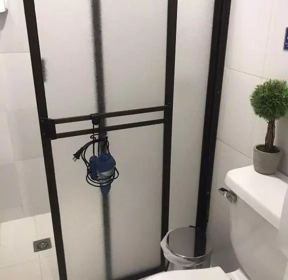 تختخواب و صبحانه Hospedaje Casa Rosa Jardín