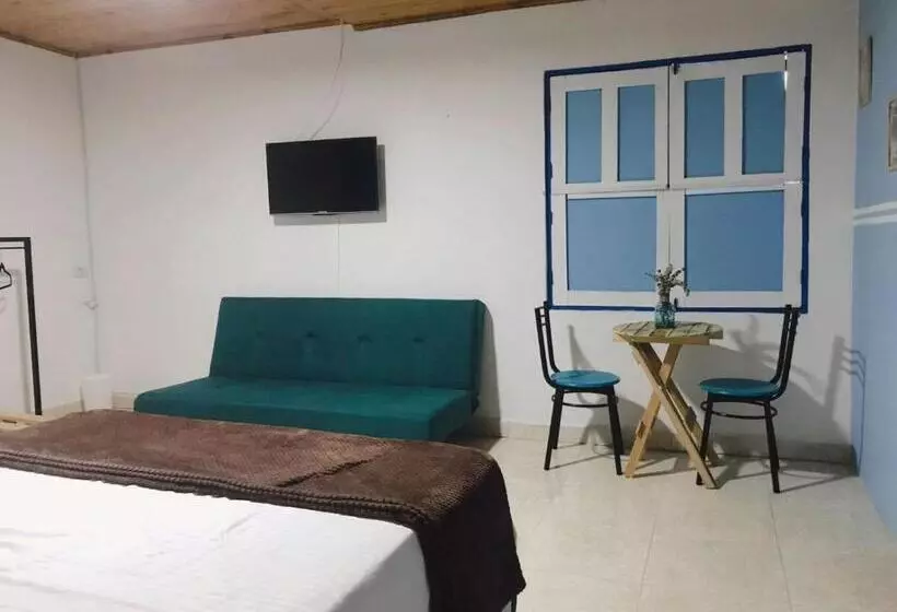 تختخواب و صبحانه Hospedaje Casa Rosa Jardín