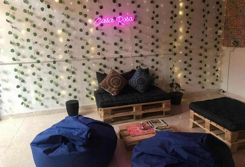 ベッドアンドブレックファースト Hospedaje Casa Rosa Jardín