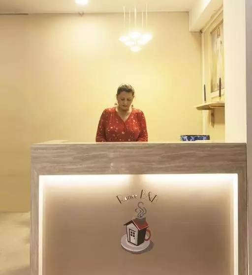 تختخواب و صبحانه Newest Deluxe Bnb, Ranee Bnb