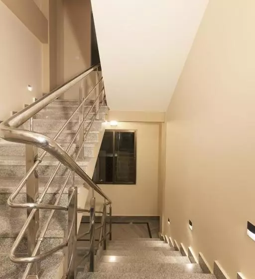 تختخواب و صبحانه Newest Deluxe Bnb, Ranee Bnb