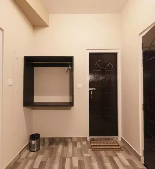 تختخواب و صبحانه Newest Deluxe Bnb, Ranee Bnb