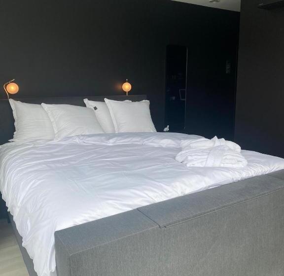 تختخواب و صبحانه Per Sea