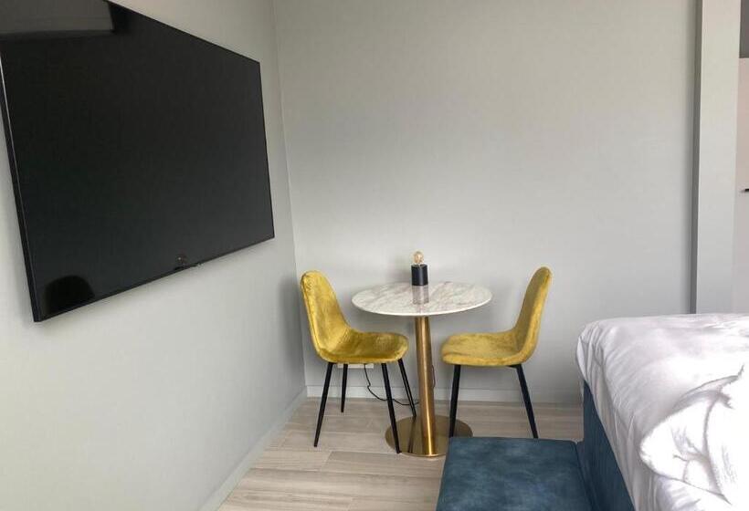 تختخواب و صبحانه Per Sea