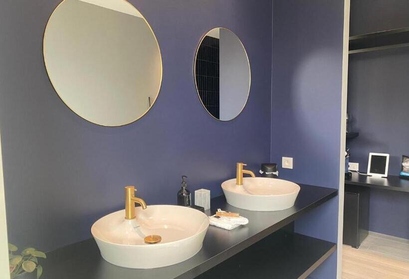 تختخواب و صبحانه Per Sea