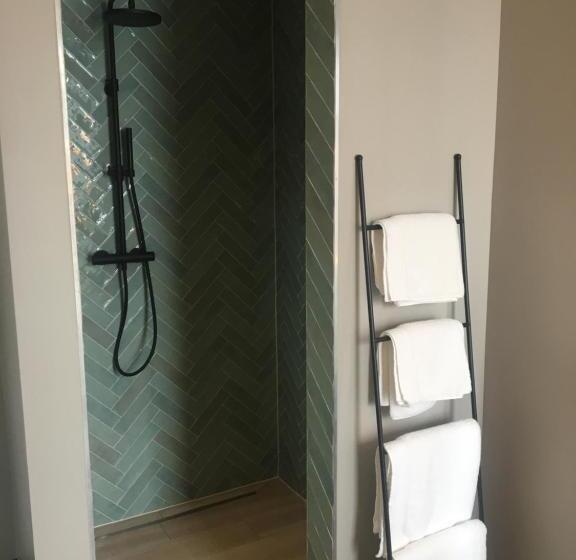 تختخواب و صبحانه Per Sea