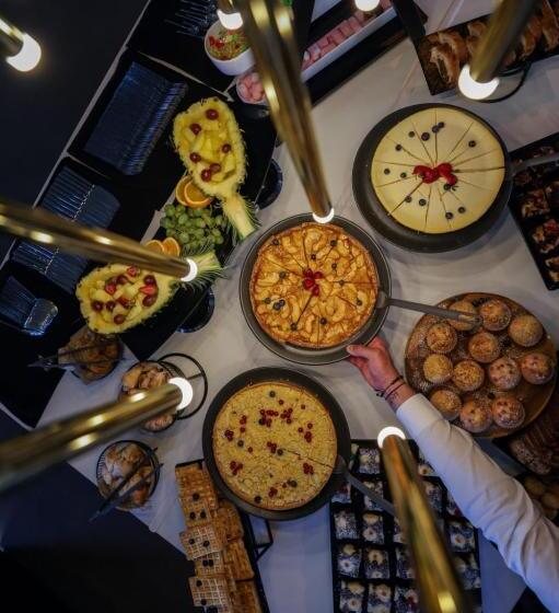 酒店 Elexus Apartments Poiana Brasov