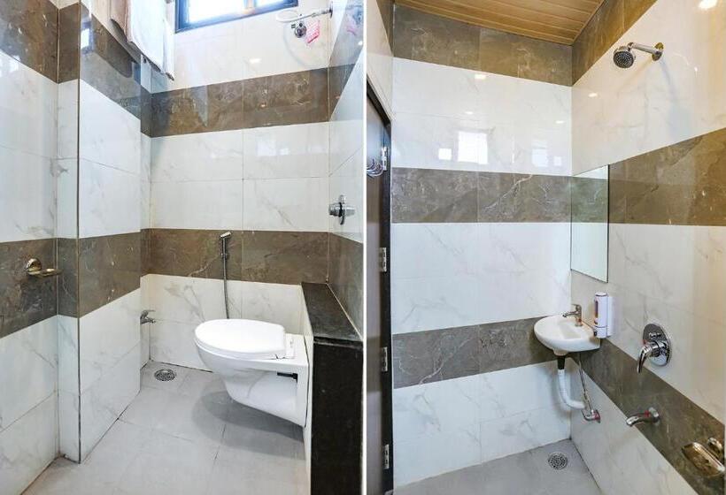 Fabhotel Balaji Paradise