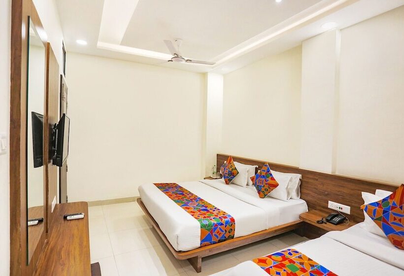 Fabhotel Balaji Paradise