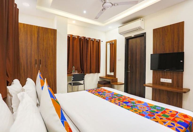Fabhotel Balaji Paradise