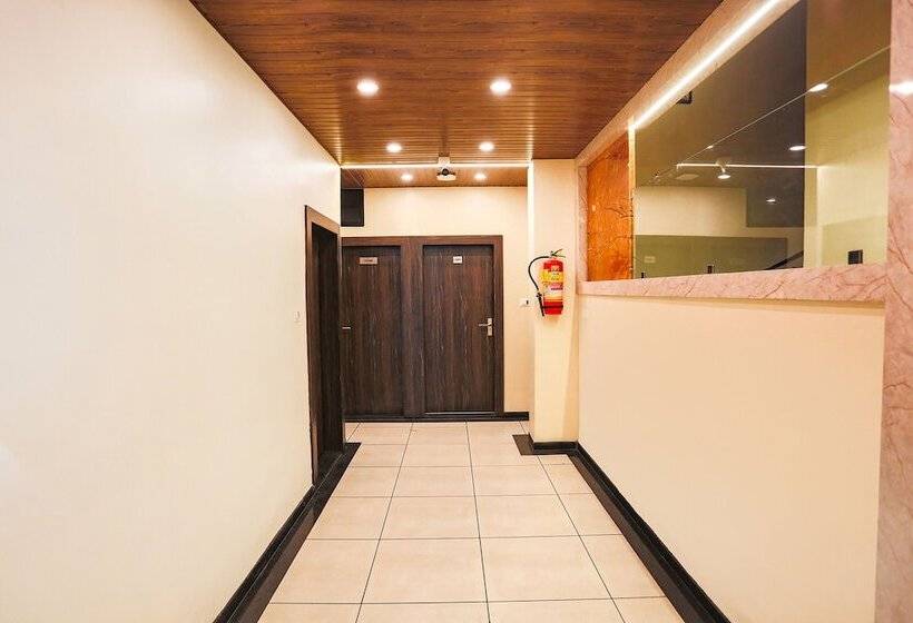 Fabhotel Balaji Paradise