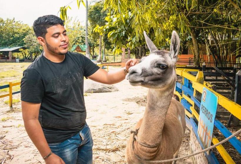 هتل Pony Club La Vecindad Tayrona Zaino