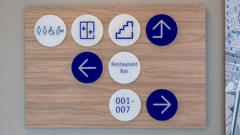 هتل Holiday Inn Express Düsseldorf Hauptbahnhof, An Ihg