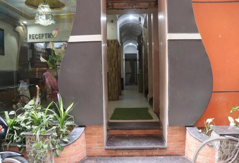 בית מלון כפרי Narayan Vishal By Wb Inn, Patna