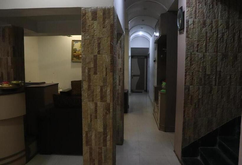 בית מלון כפרי Narayan Vishal By Wb Inn, Patna