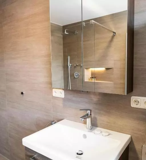 Hotel & Apartments Böhm