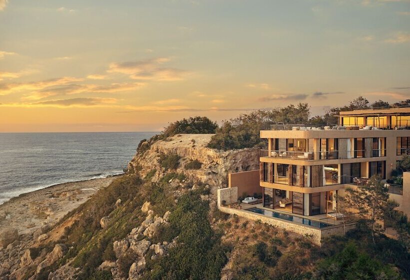 هتل Six Senses Ibiza