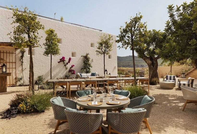 هتل Six Senses Ibiza