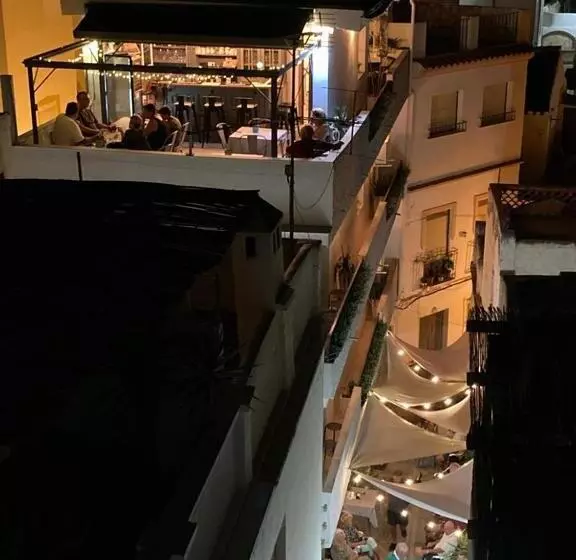 Hotelli Villa Otivar   Rio Verde