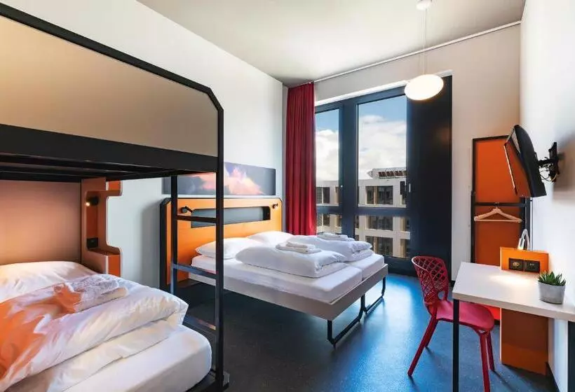 Meininger Hotel Genève Centre Charmilles