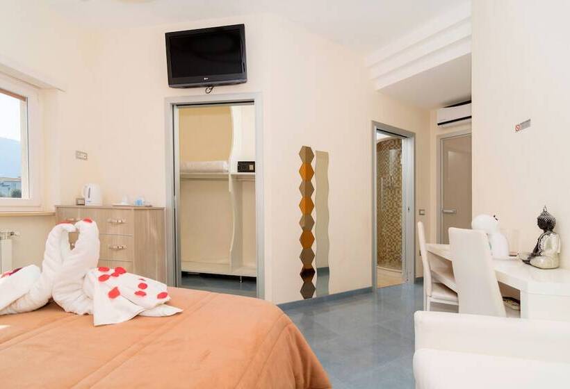 Bed and Breakfast Guest House Emily Suites Sorrento