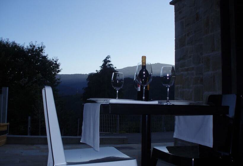 Ellauri Hotel   Adults Only