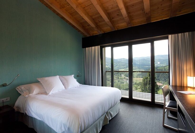 Ellauri Hotel   Adults Only