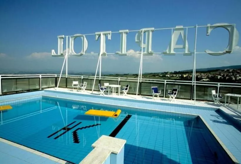 G. Hotel Capitol