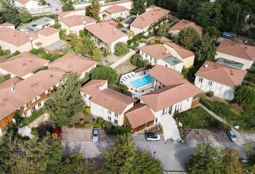 Garden & City Lyon Marcy