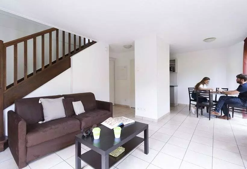 Garden & City Lyon Marcy