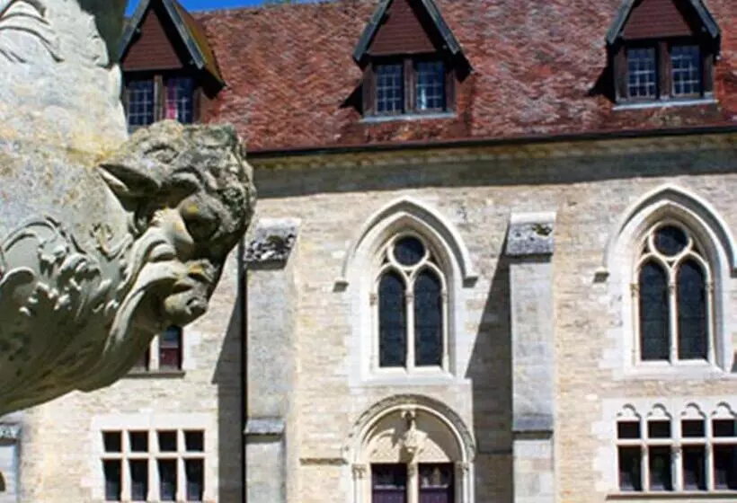 Отель Abbaye De La Bussière