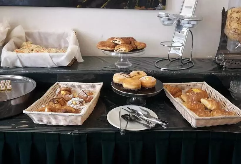 בית מלון כפרי Alba Roma