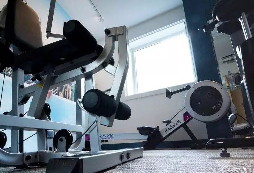 ホテル Gratte Ciel Ariana