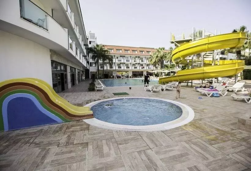 酒店 Armir Resort All Inclusive