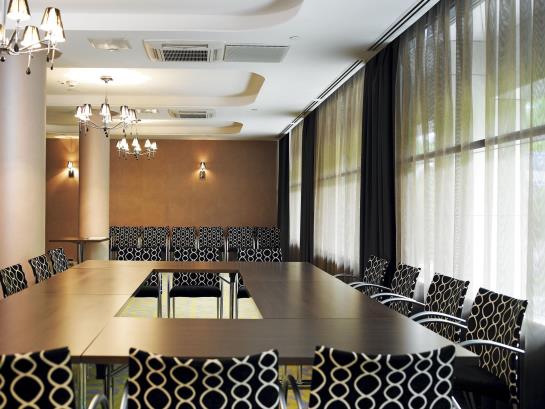 בית מלון כפרי Belvedere Budapest