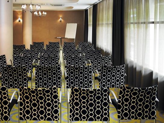 בית מלון כפרי Belvedere Budapest